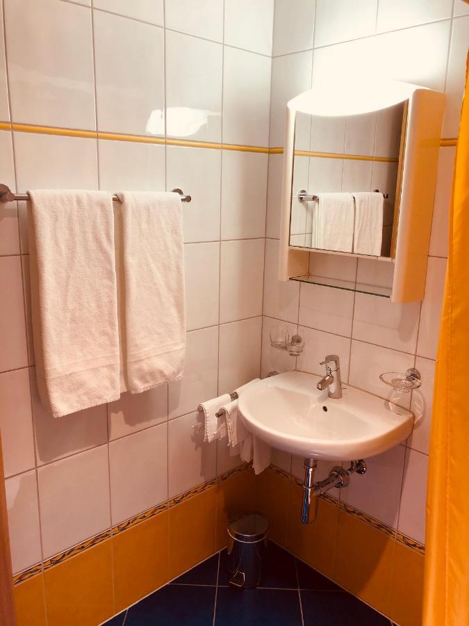 Wonderful & Private Room With En-Suite Bathroom Triesenberg Εξωτερικό φωτογραφία